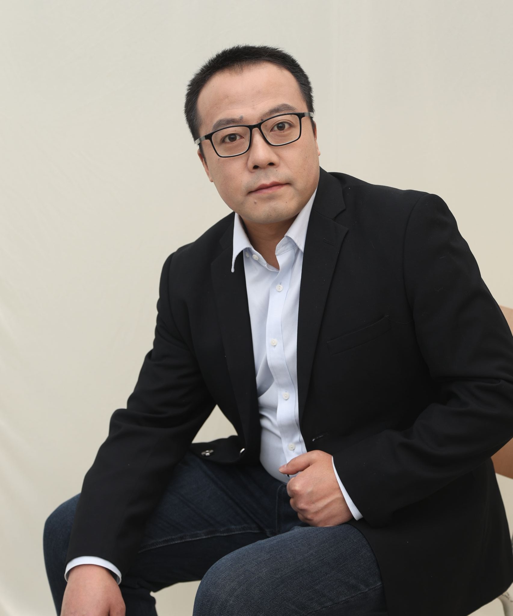 曹文斌